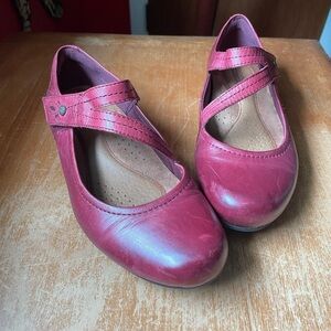 Burgundy Leather Rockport Mary Jane Shoes